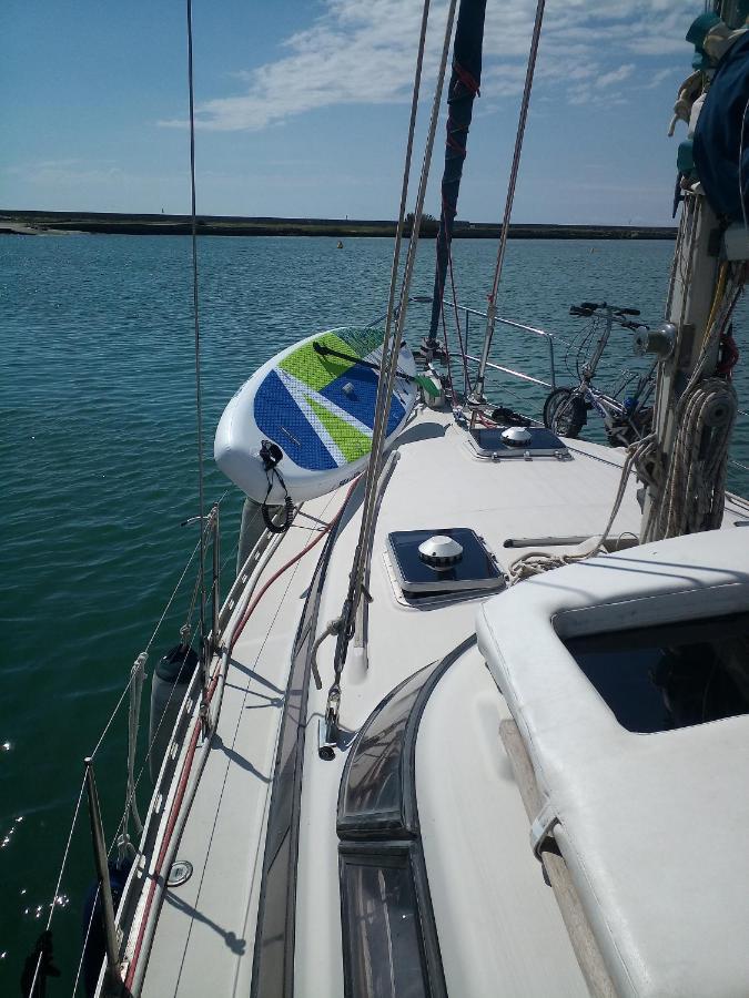 Bed & Boat Brezza Del Mare Hotel Виареджо Екстериор снимка