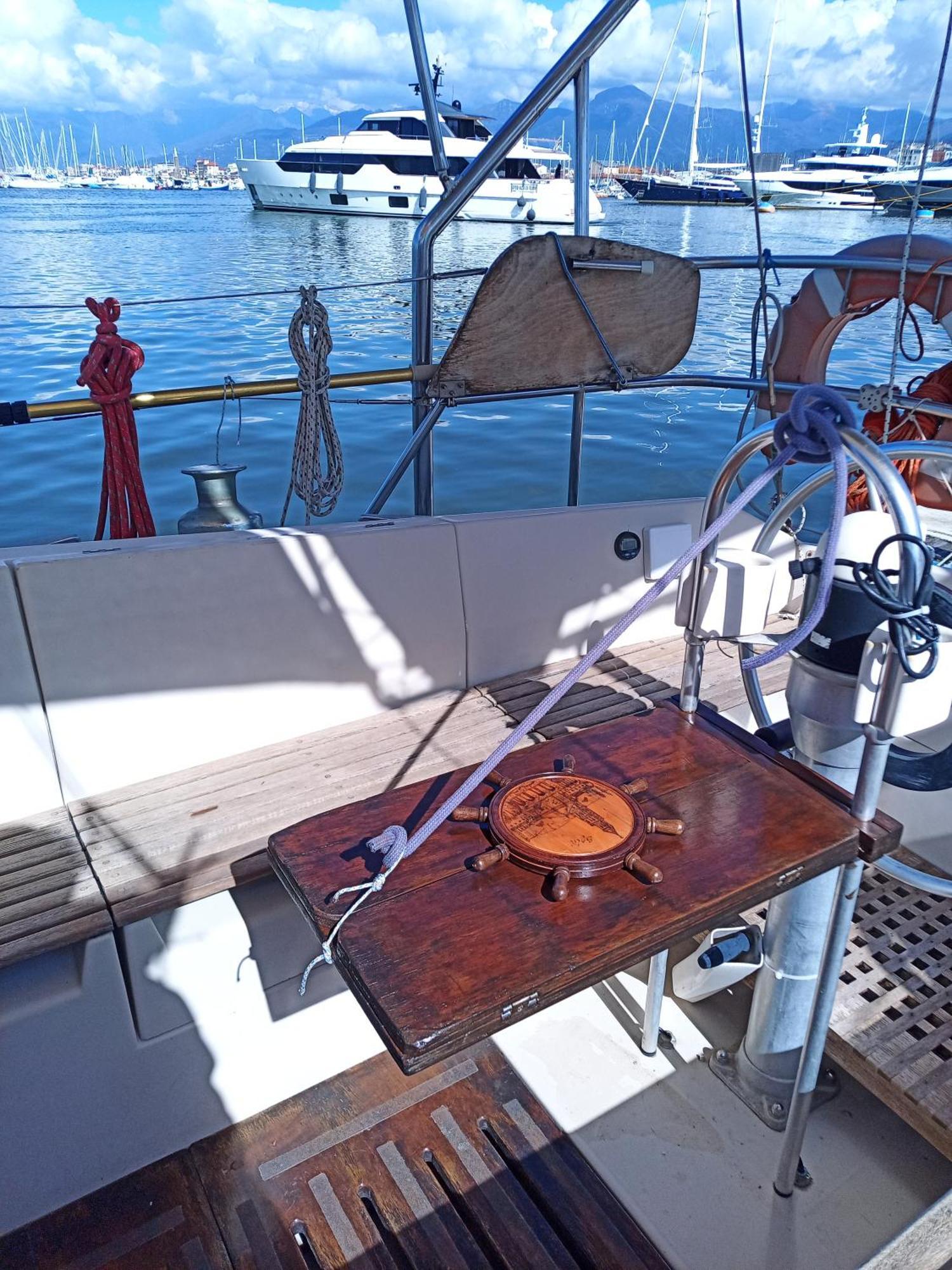 Bed & Boat Brezza Del Mare Hotel Виареджо Екстериор снимка